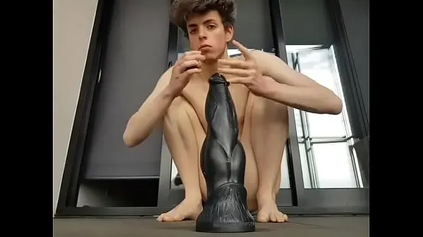 XXX boy and big toy top Clips