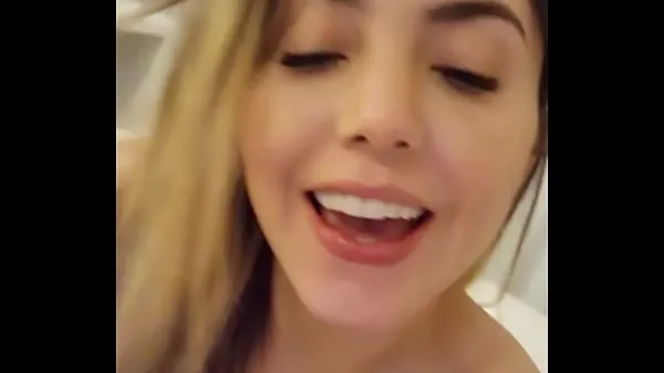 XXX I just gave my ass for 5 hours to 2 daddys.... my ass is destroyed... wanna see??.. go to bolivianamimi topklip